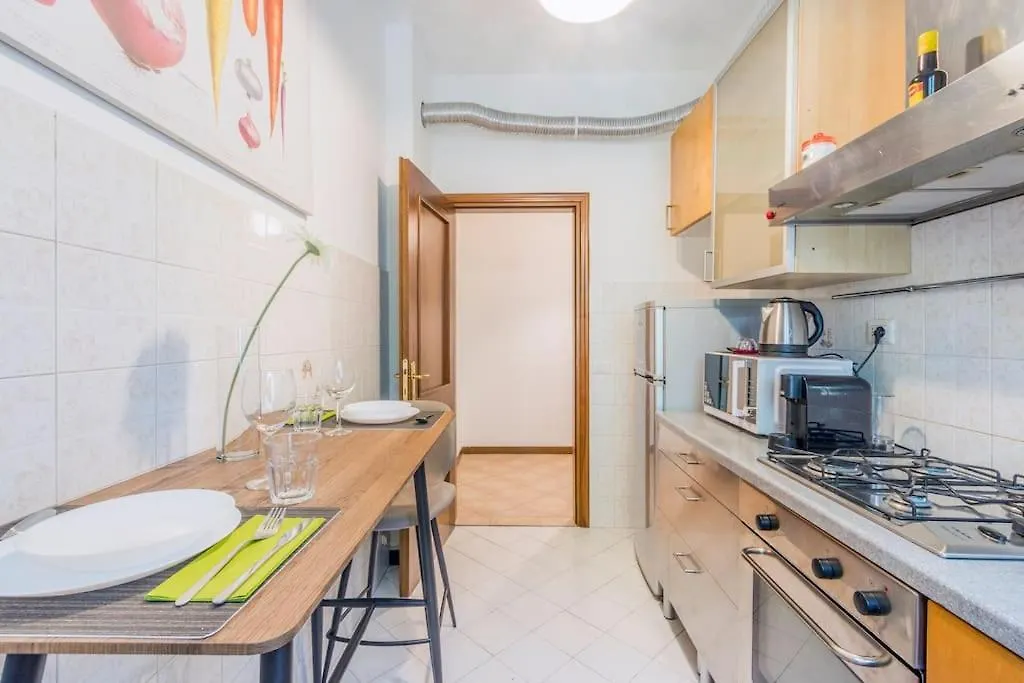 Apartment Famileisure Suites Near Policlinico & University Modena